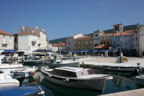 Cres